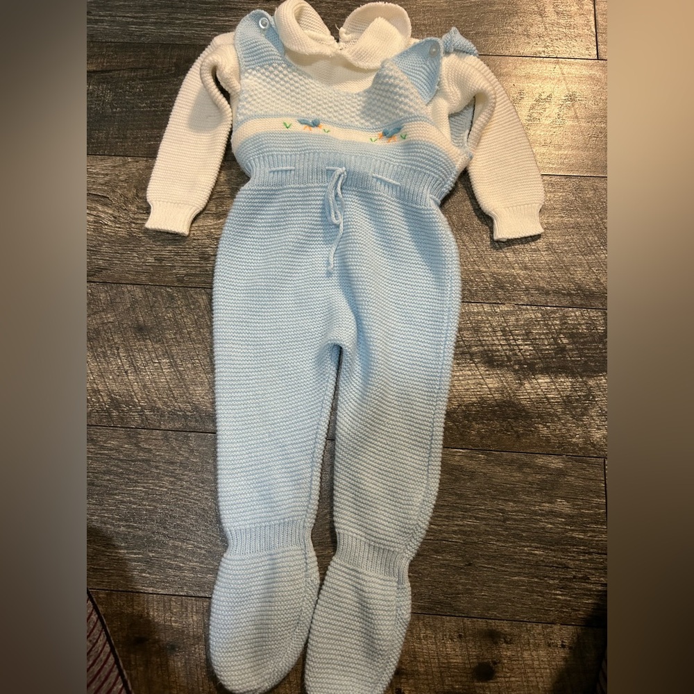 Vintage 2 piece GUILTKNITS knitted outfit blue white pants & shirt 6-12 months